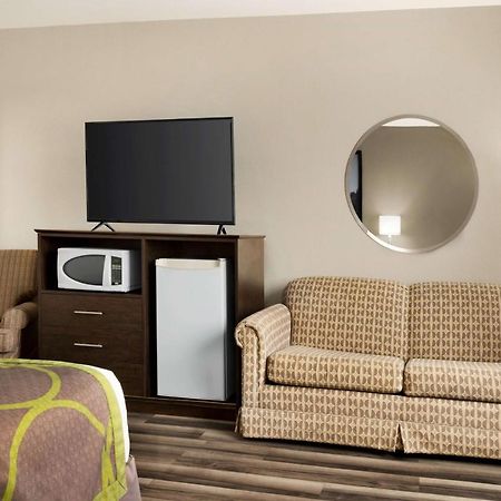 Hotel Super 8 By Wyndham Sarnia On Extérieur photo